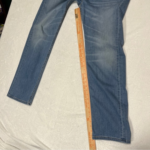 Levi's Men's Jeans 505 Regular Fit Straight Leg Light Wash Size 34 x 32 - Picture 11 of 15